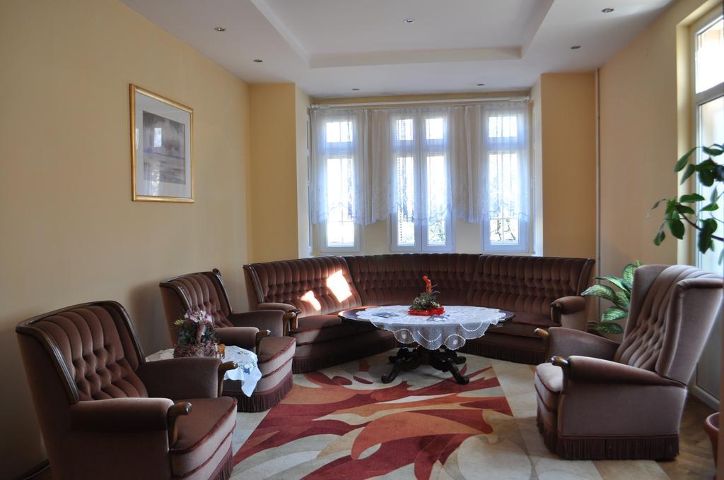 Pensiunea Micsunica Sinaia Ruang foto