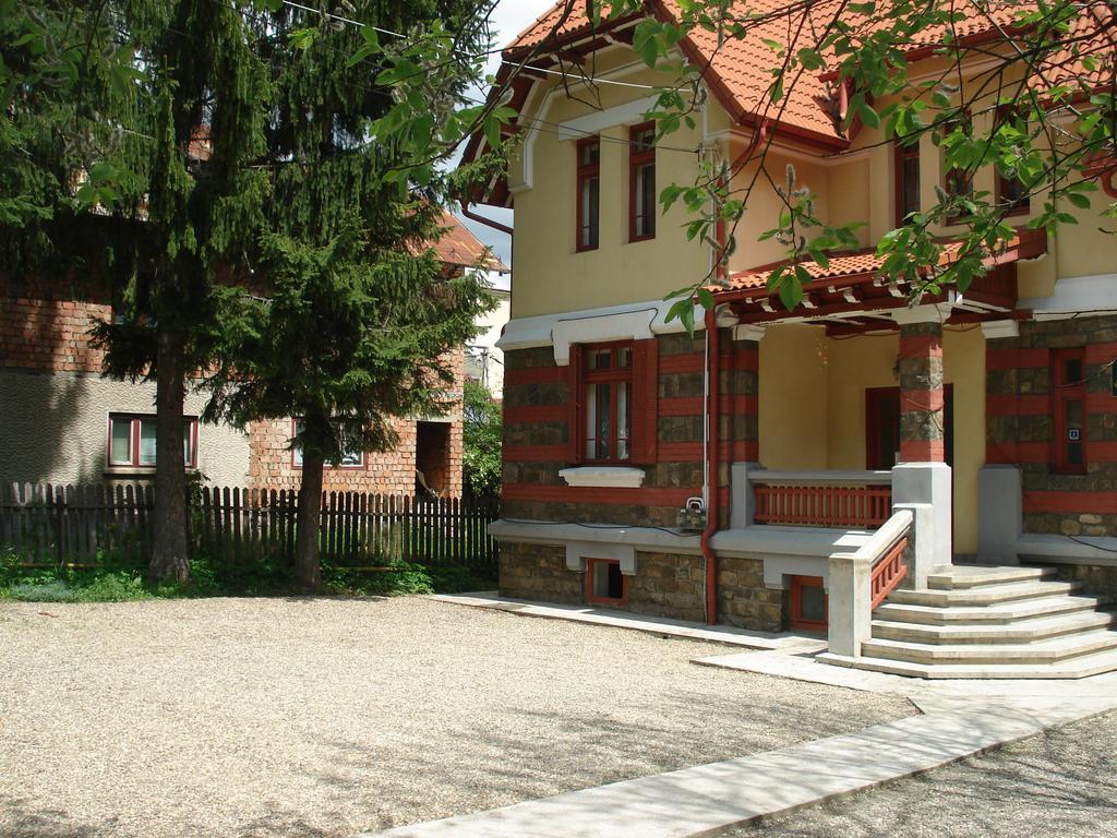 Pensiunea Micsunica Sinaia Bagian luar foto